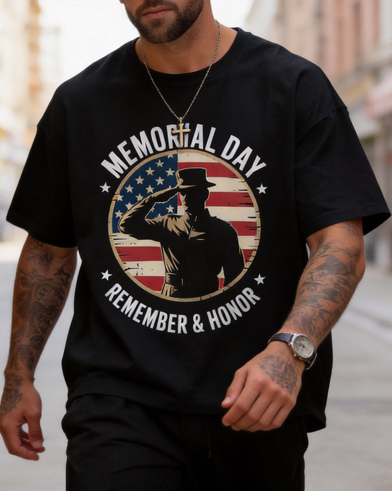 US Memorial Day Remember & Honor Round Badge Print Crewneck Short Sleeve Tee