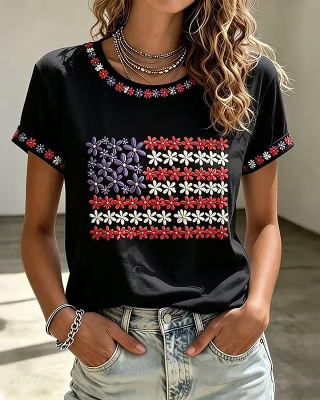 Women's Independence Day Flag Floral Print Crew Neck Short Sleeve Tshirt